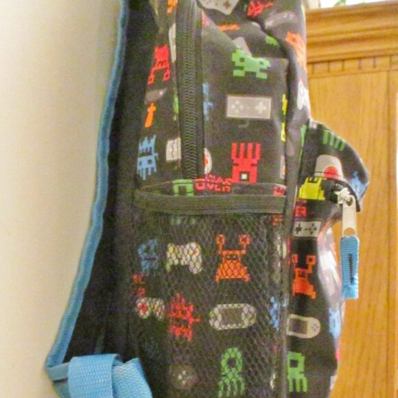 FAB Starpoint Backpack, Black with Gamer Video Game Print, School, Travel - Picture 5 of 12